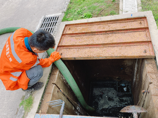江干抽化粪池